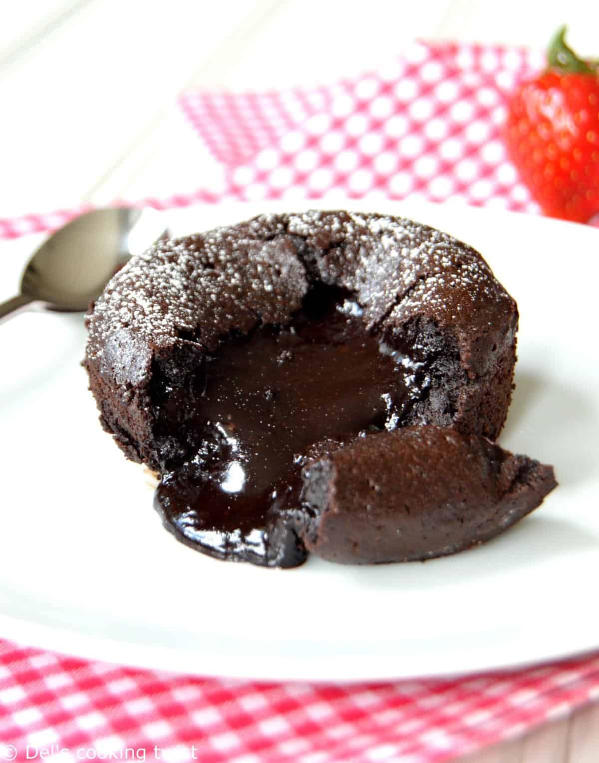 Molten Chocolate Lava Cake — Del's cooking twist