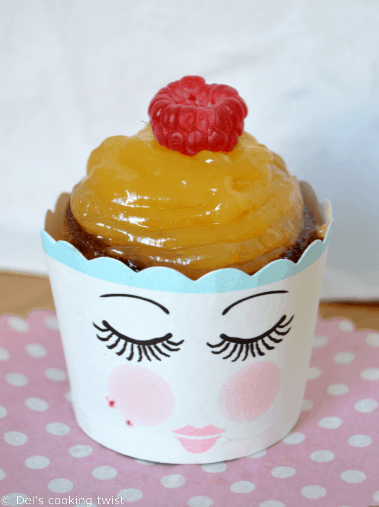 Lemon Curd Raspberry Cupcakes