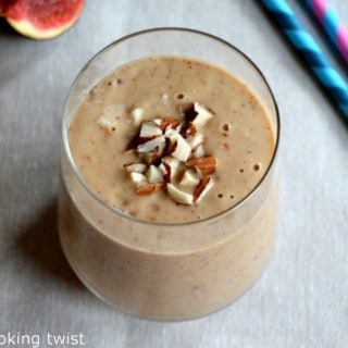 This vegan fig and almond smoothie is a delicious healthy smoothie with only 89 kcak per serving and full of vitamins.