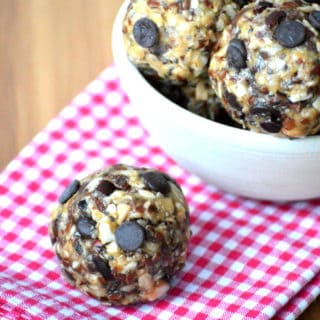 Healthy No Bake Energy Bites