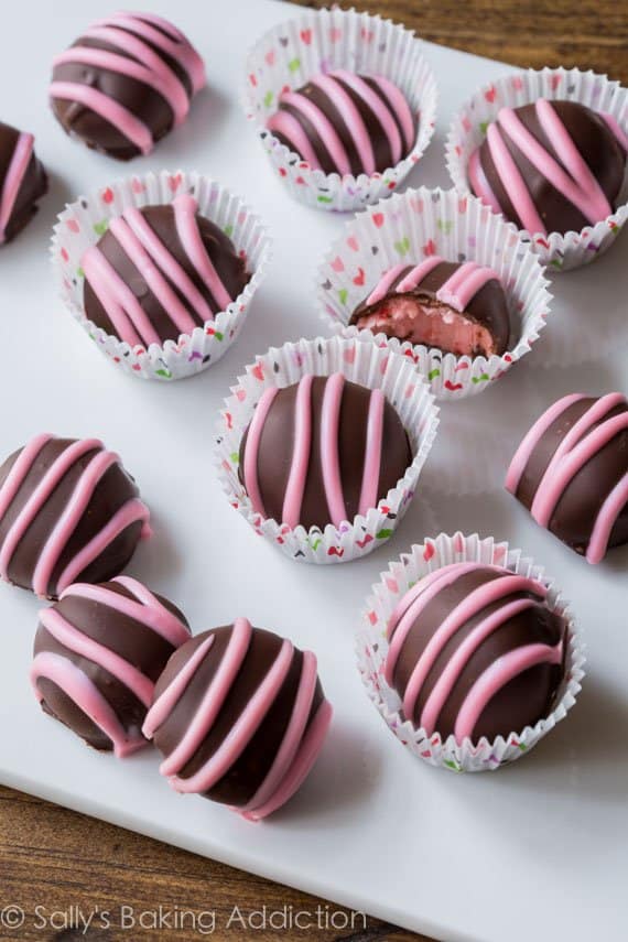 Sallys-Candy-Addiction-Cookbook-Strawberry-Buttercreams