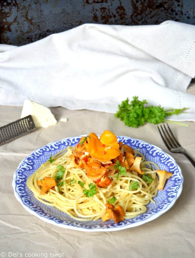 Spaghetti with chanterelles and cognac