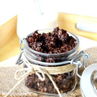 Easy Chocolate Granola