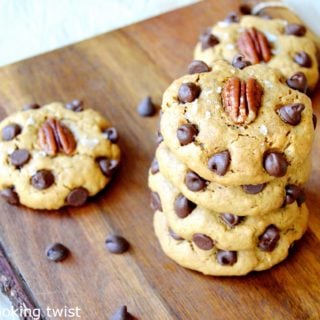 Skinny Oatmeal Peanut Butter Chocolate Chip Cookies