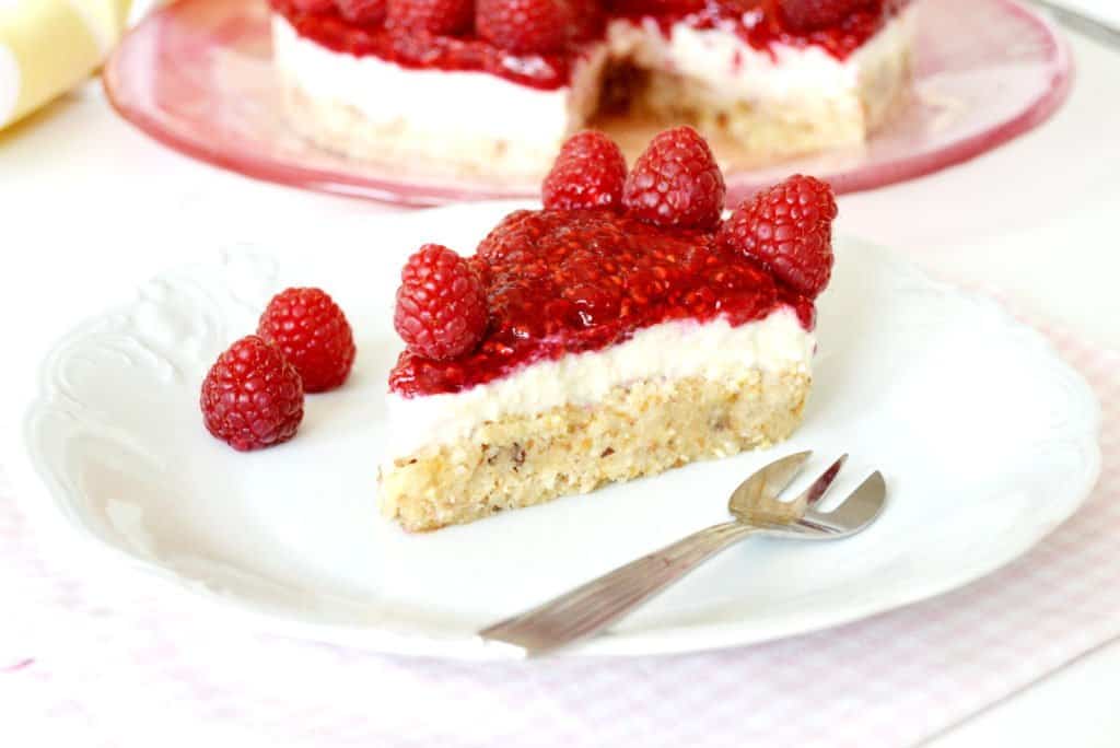 Vegan Raspberry Cheesecake