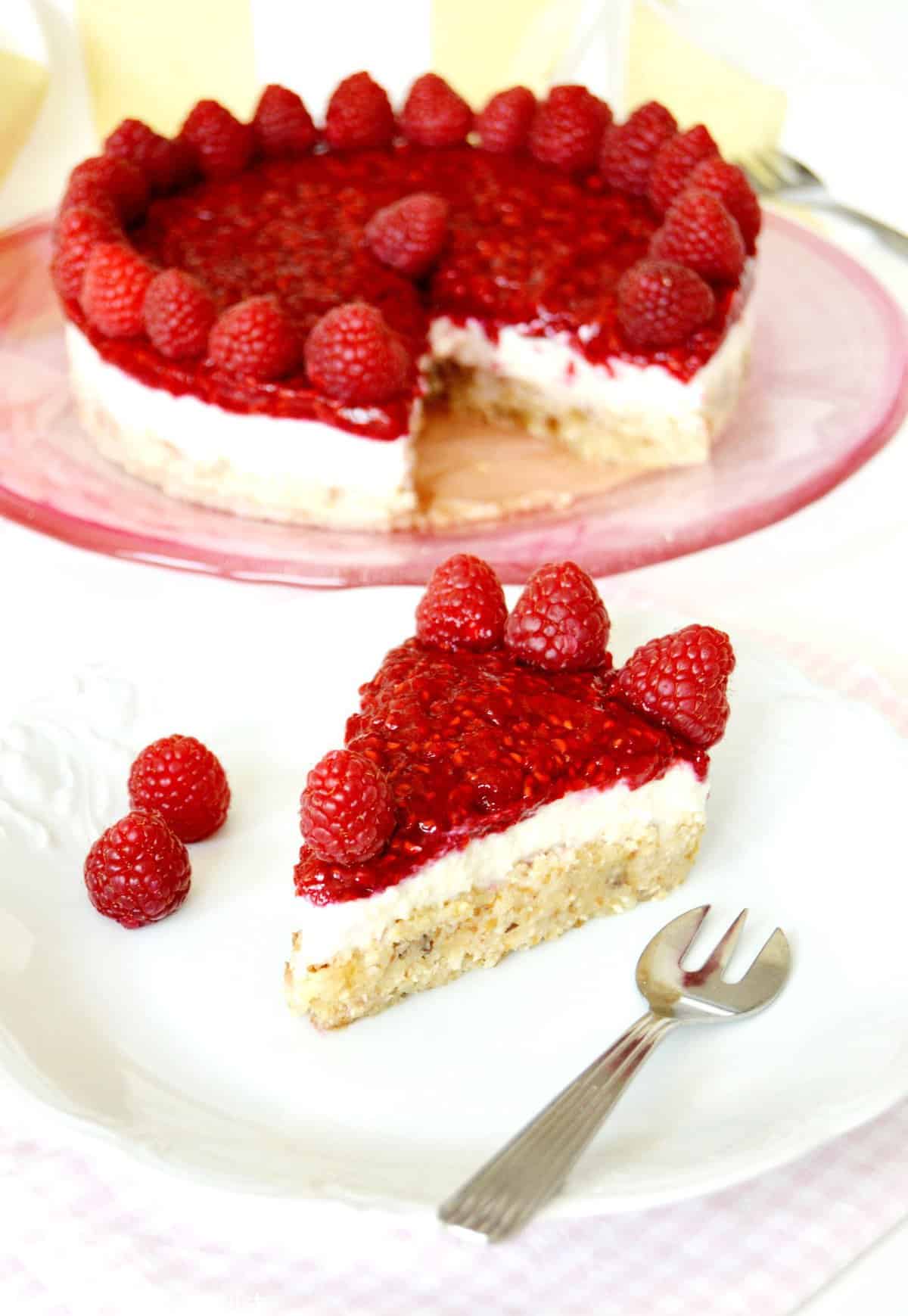 Vegan Raspberry Cheesecake