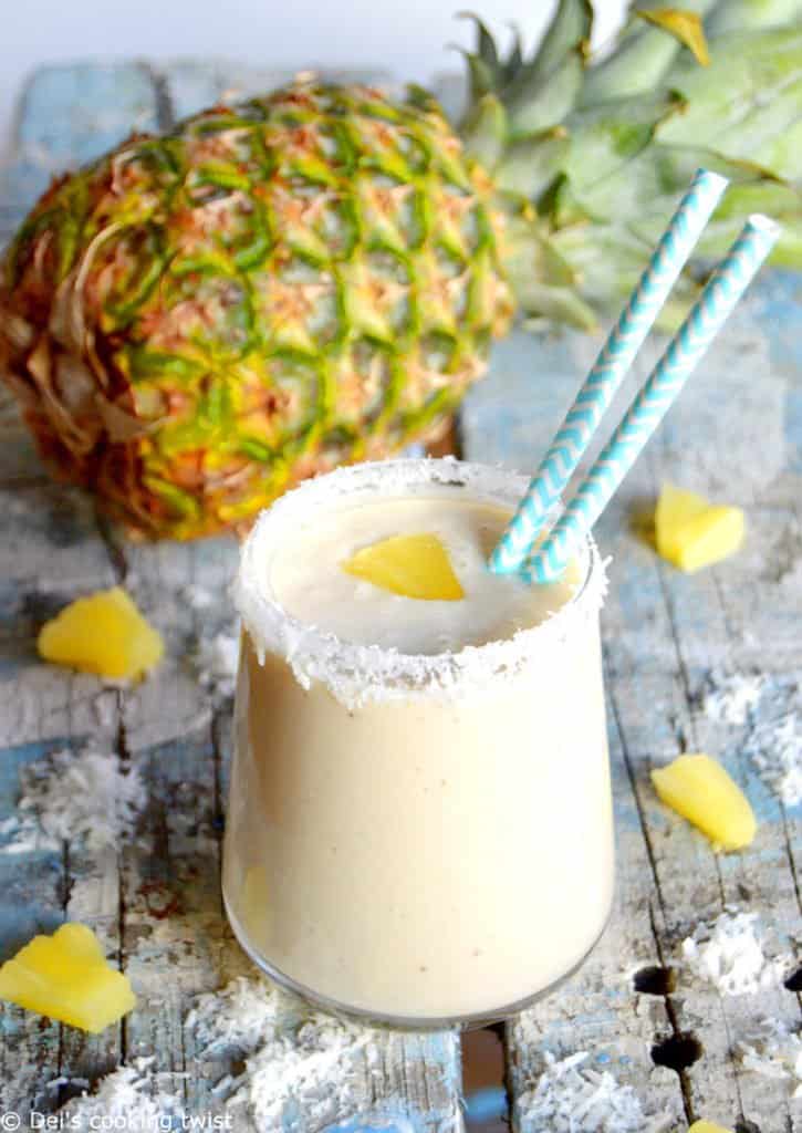 Smoothie tropical ananas et noix de coco