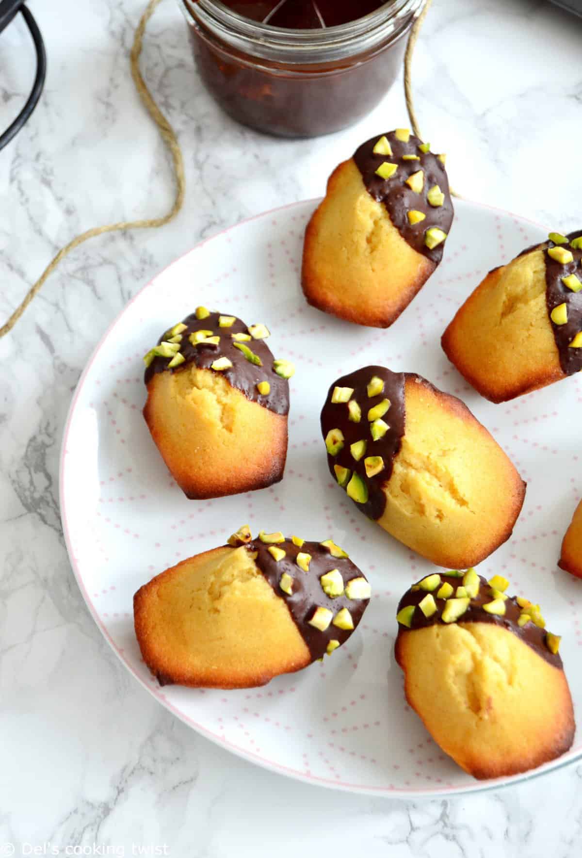 Christmas Madeleine Cake Baking Pan - Festive Shapes - Joyful