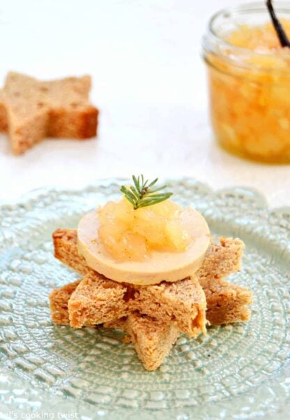 Star-Shaped Gingerbread with Foie Gras and Pear Confit