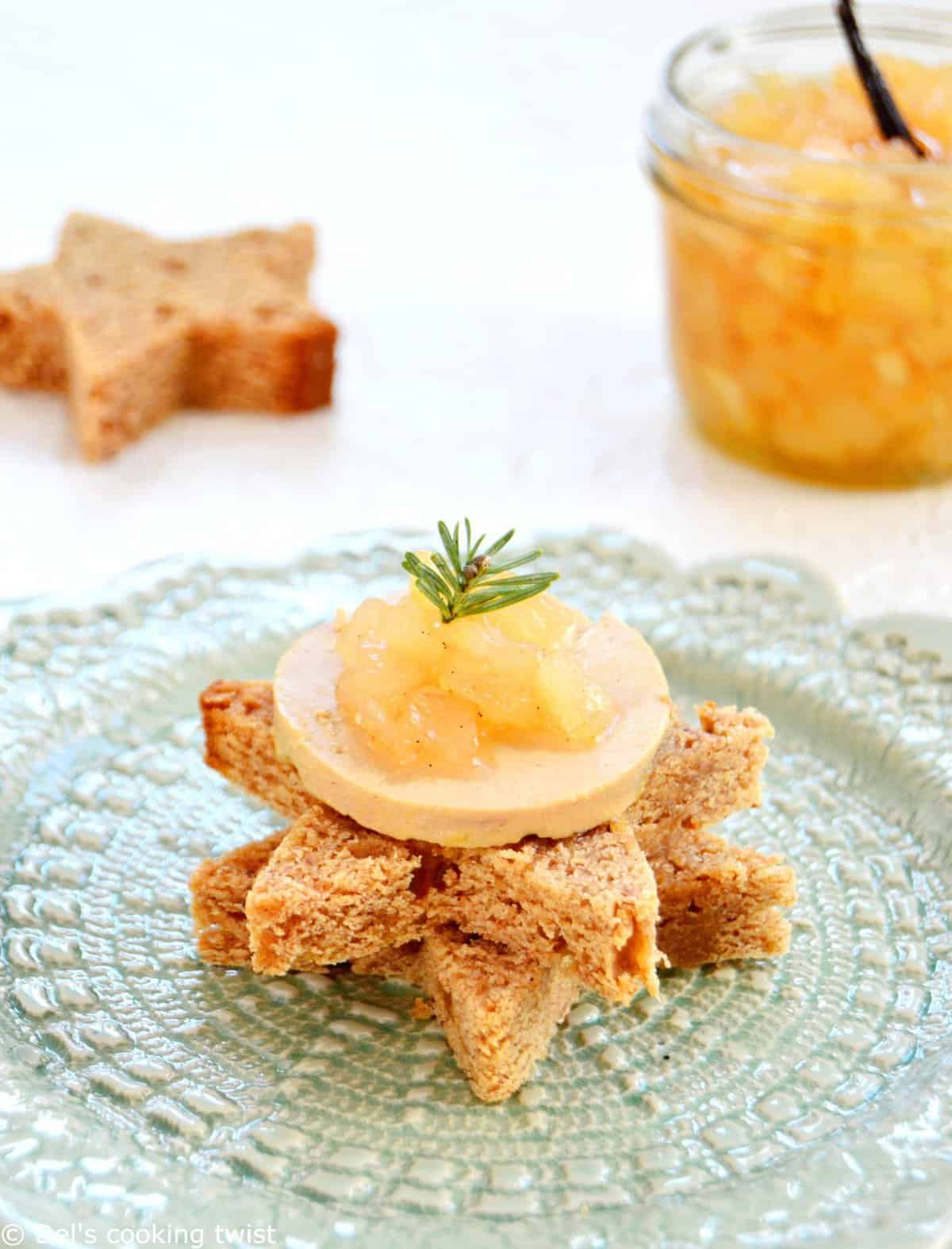 Star-Shaped Gingerbread with Foie Gras and Pear Confit