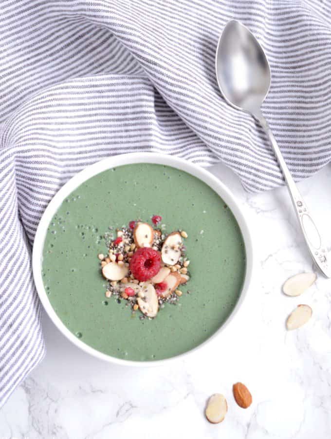 Mon smoothie bowl à la spiruline préféré