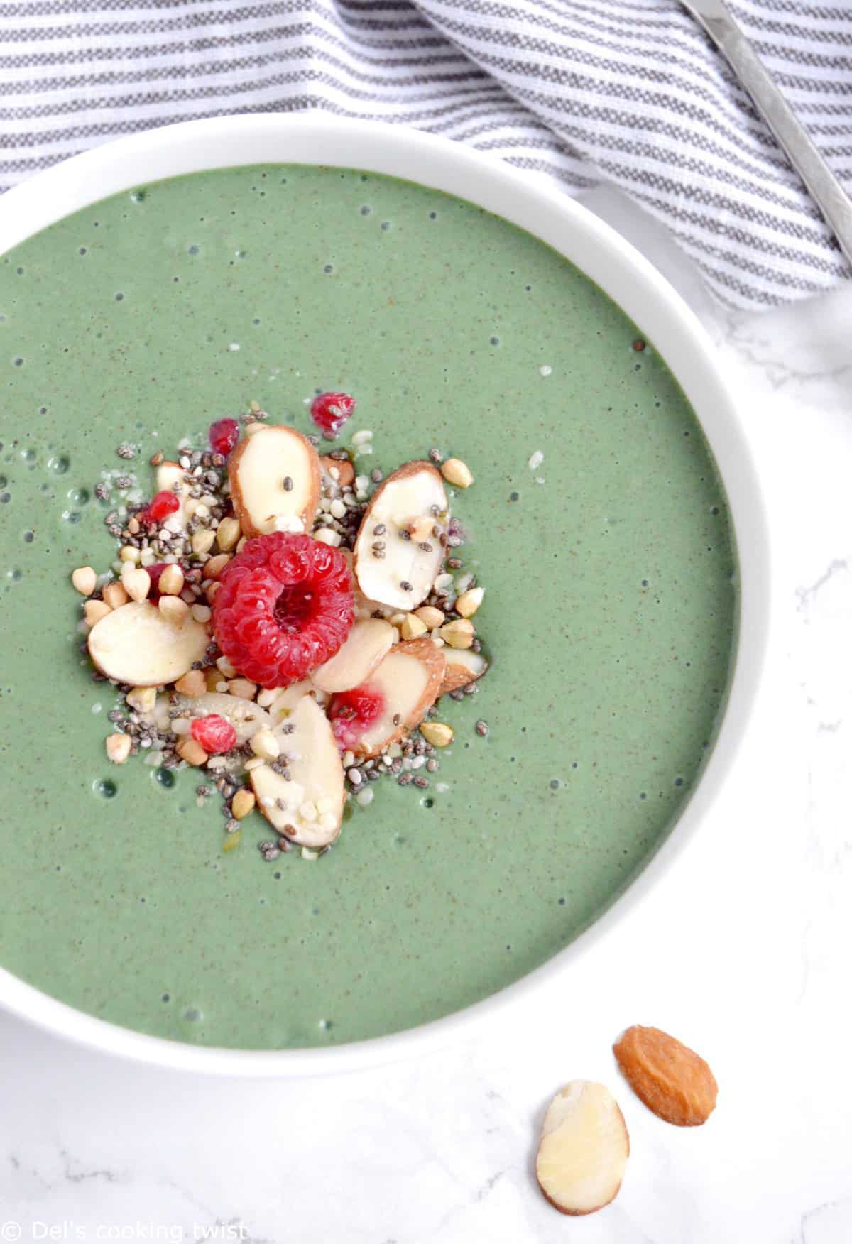 Mon smoothie bowl à la spiruline préféré