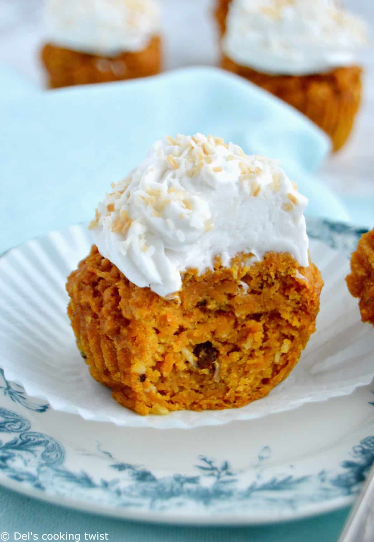 Carrot cake muffins et crème coco (recette légère)