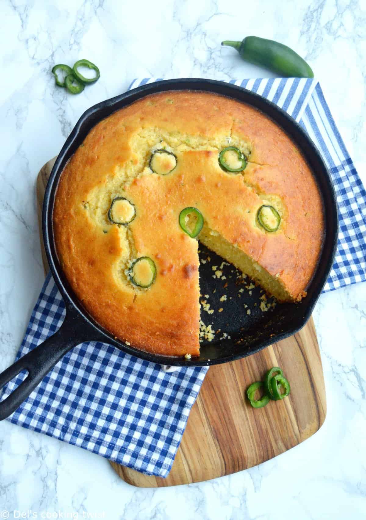 Moist Skillet Jalapeno Cornbread