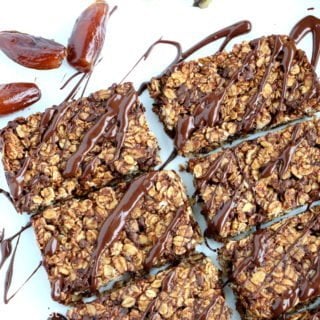 Easy Chocolate Granola Bars