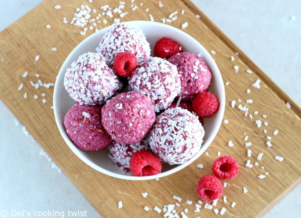 Gut-loving Strawberry & Best Yoga Coconut Bliss Balls