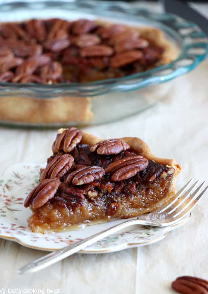 La vraie pecan pie américaine, c'est un dessert typique de Thanksgiving, très riche et très sucré, mais aussi fondant et croustillant.