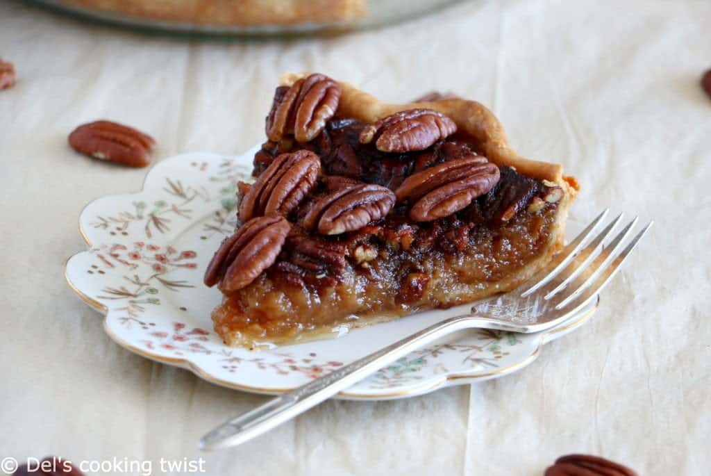 La vraie pecan pie américaine, c'est un dessert typique de Thanksgiving, très riche et très sucré, mais aussi fondant et croustillant.