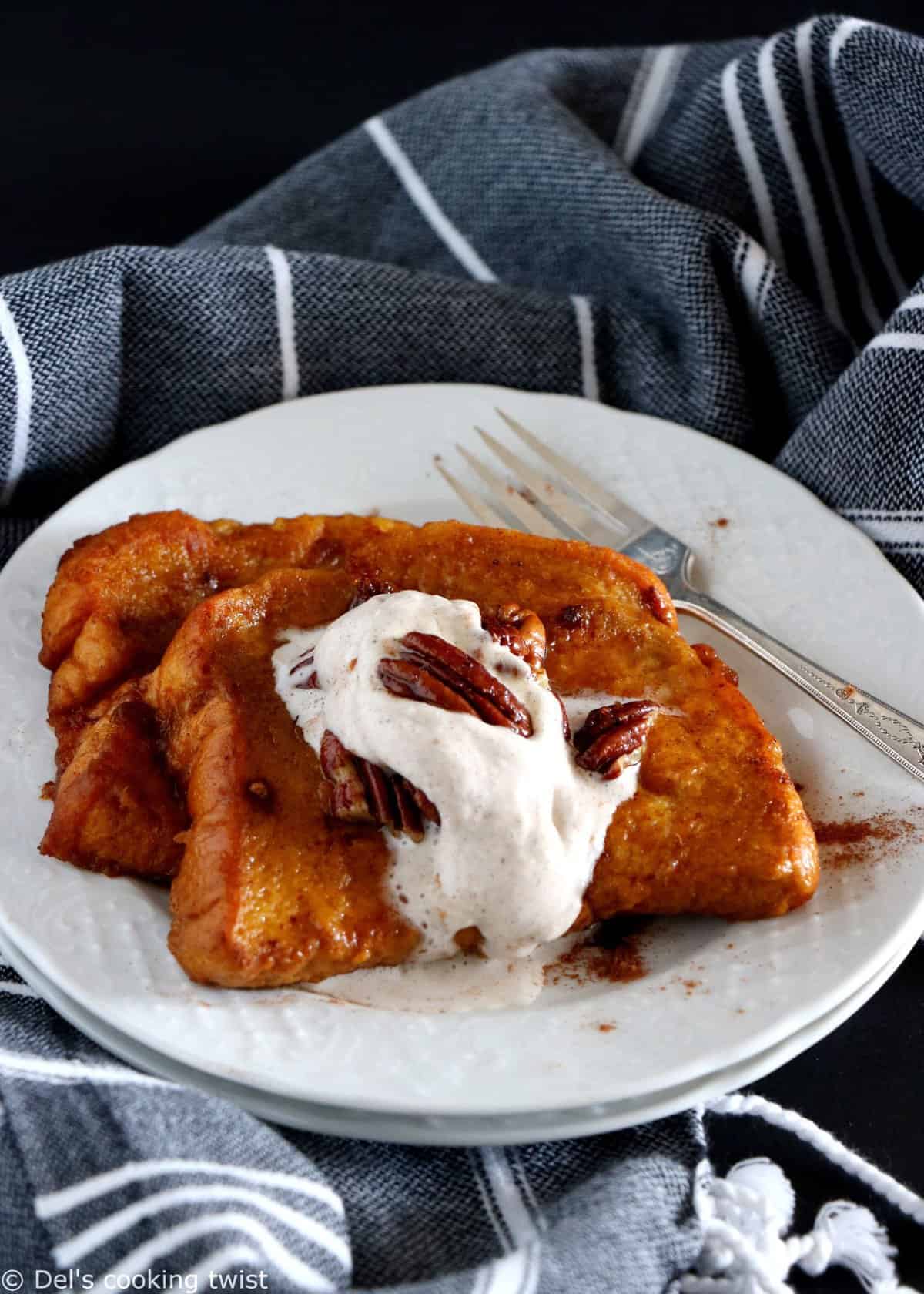 Pain perdu à la citrouille et chantilly aux épices chai (vegan)