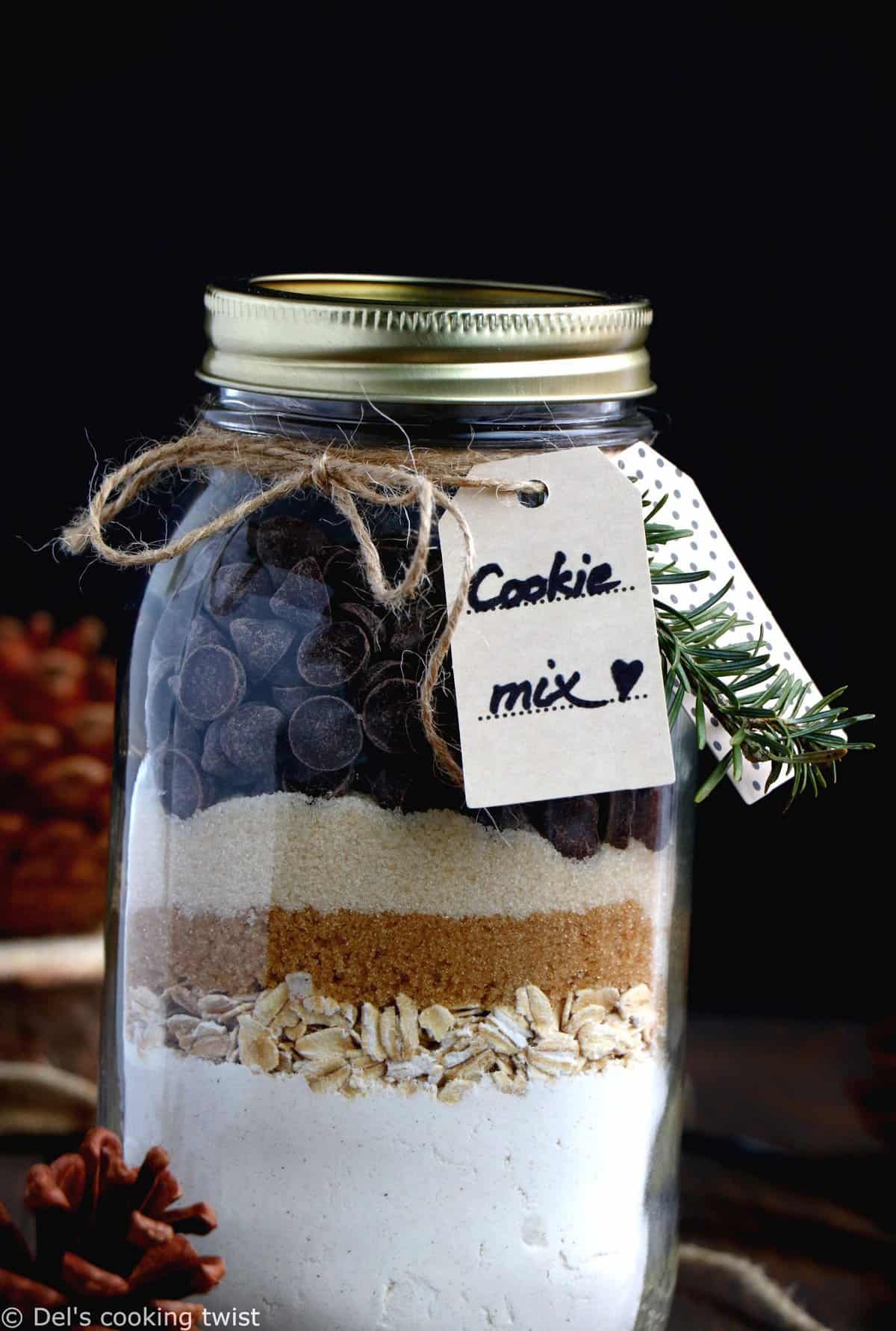 Chocolate Chip Cookie Mix in a Jar + a Printable Label — Del's cooking