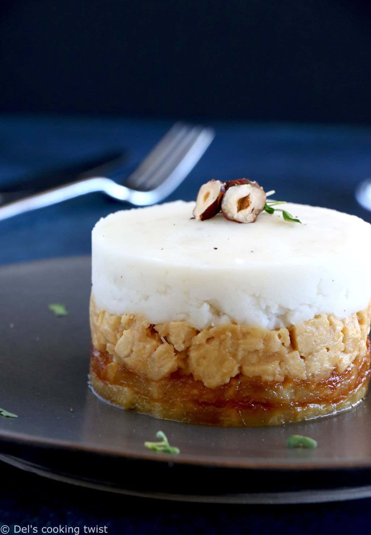 Parmentier de tempeh au gingembre, purée de coco et ananas grillé