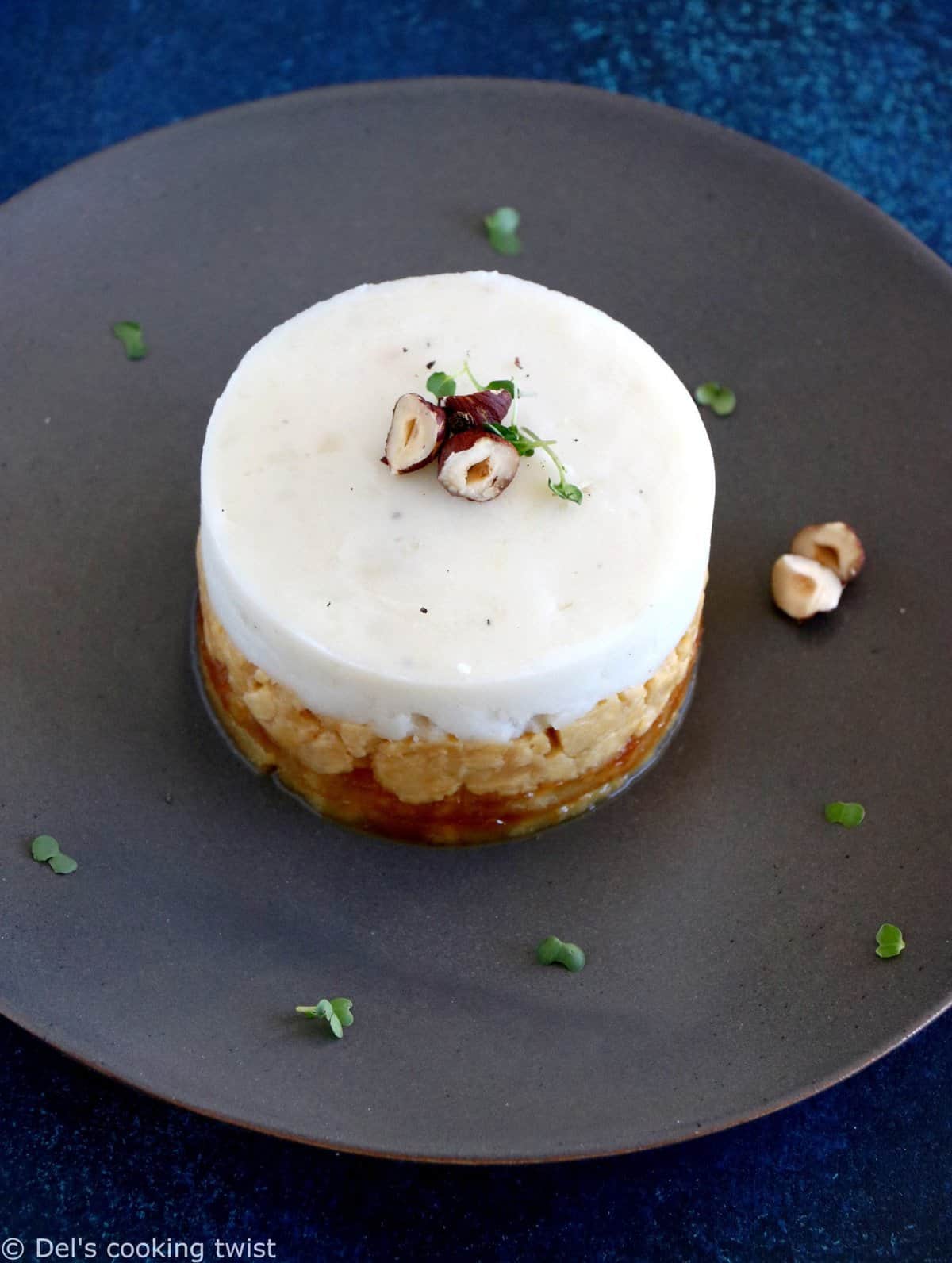 Parmentier de tempeh au gingembre, purée de coco et ananas grillé