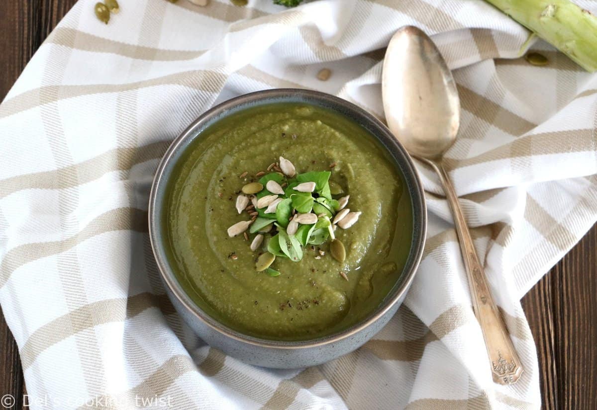 Soupe détox de brocolis & lentilles au cumin