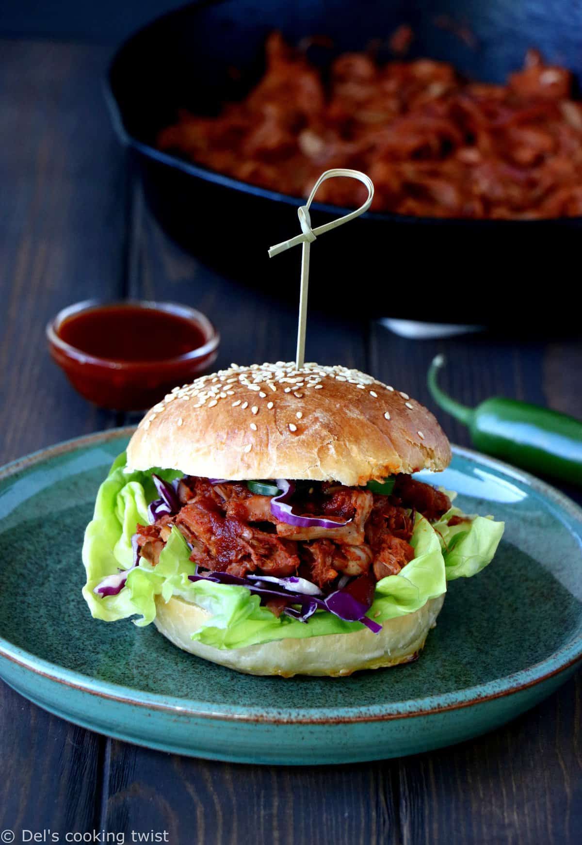 Burger végétarien au fruit du jacquier façon "pulled pork"