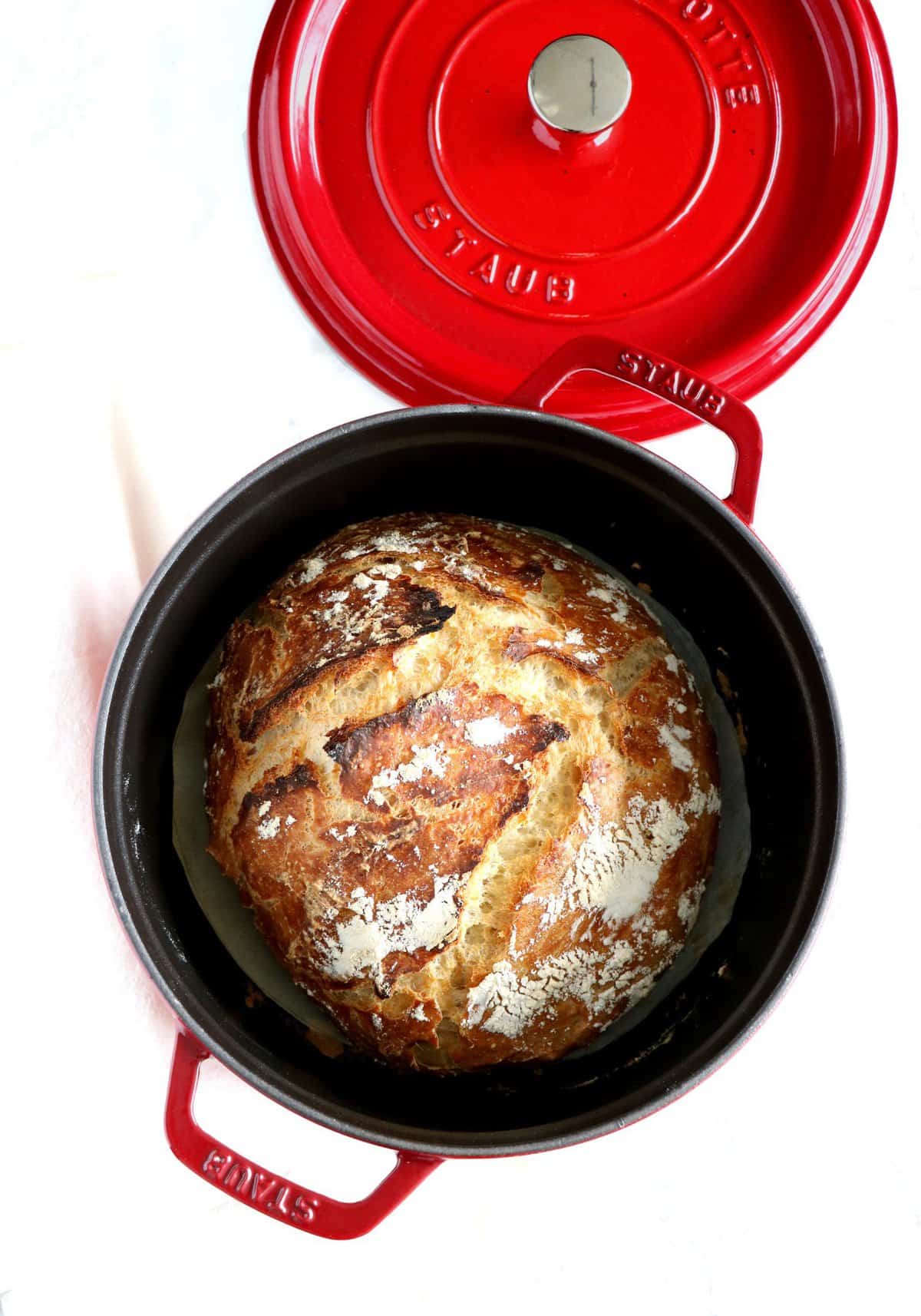 How to Make Dutch Oven Bread – Lid & Ladle