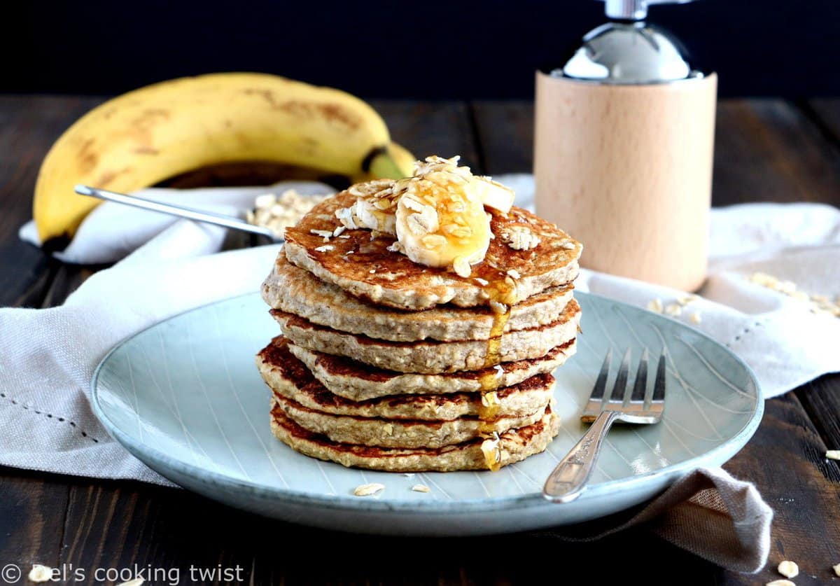 Pancakes express banane et flocons d'avoine (sans gluten, sans lactose)