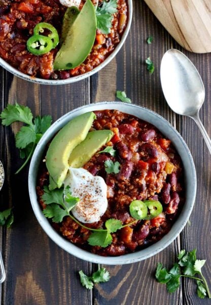 One-Pot Vegan Quinoa Chili