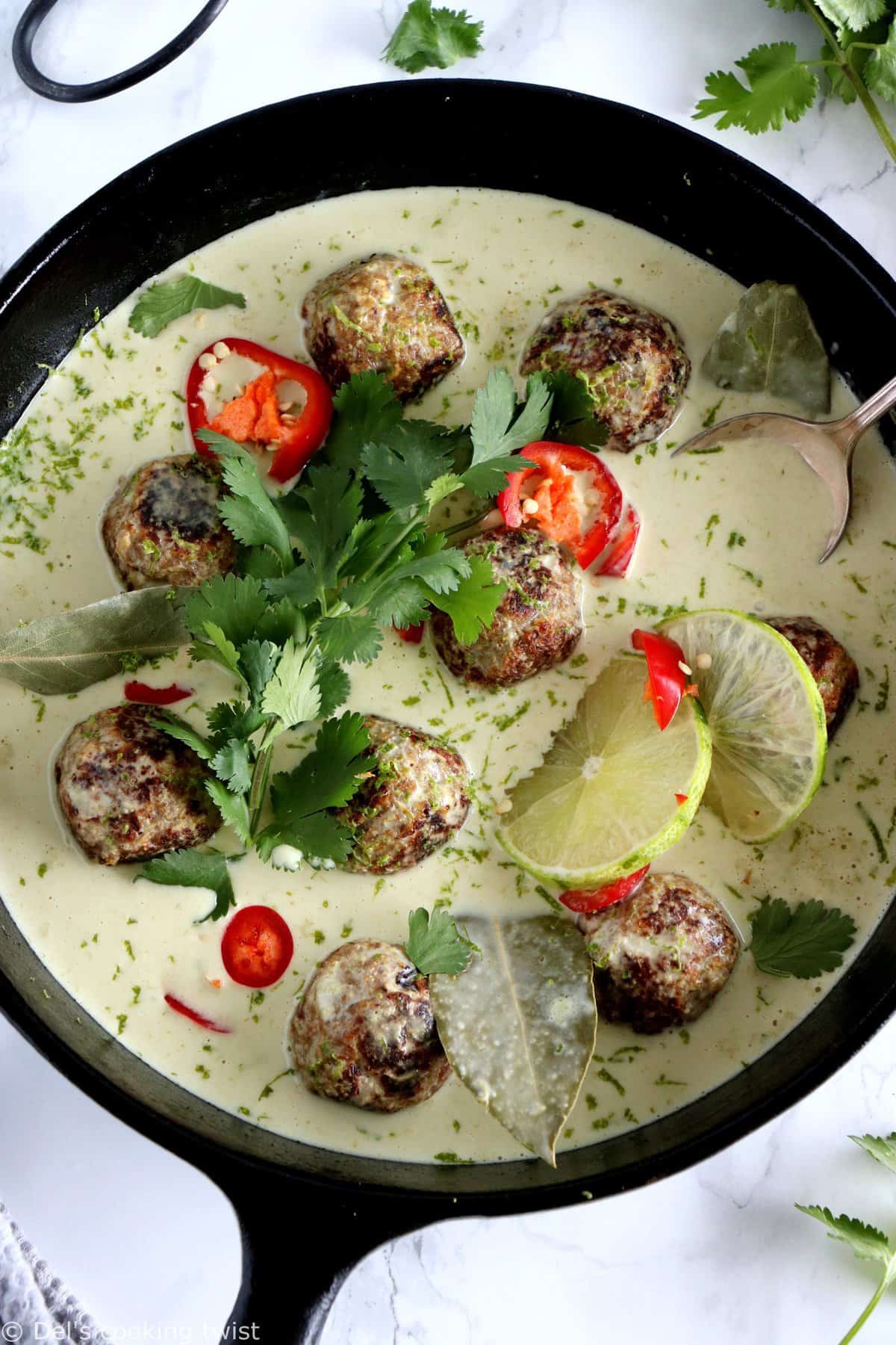 Thai Green Curry Vegan Meatballs