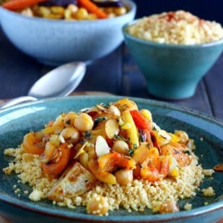 Moroccan Chickpea Apricot Tagine