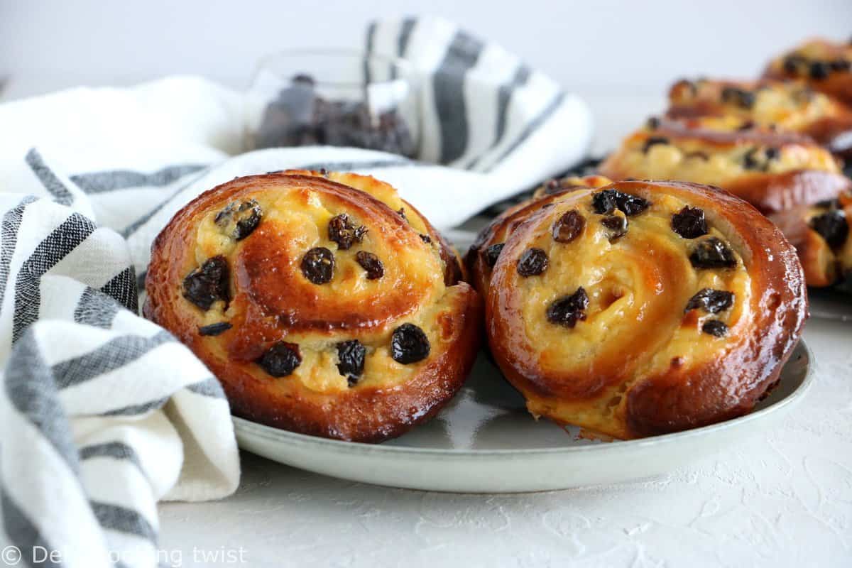 Easy French Pains aux Raisins