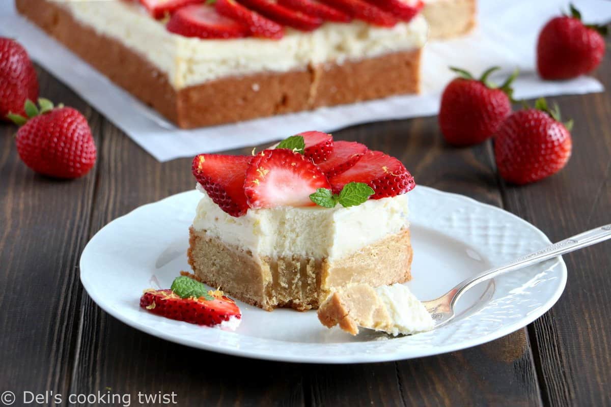 Cheesecake blondies aux fraises