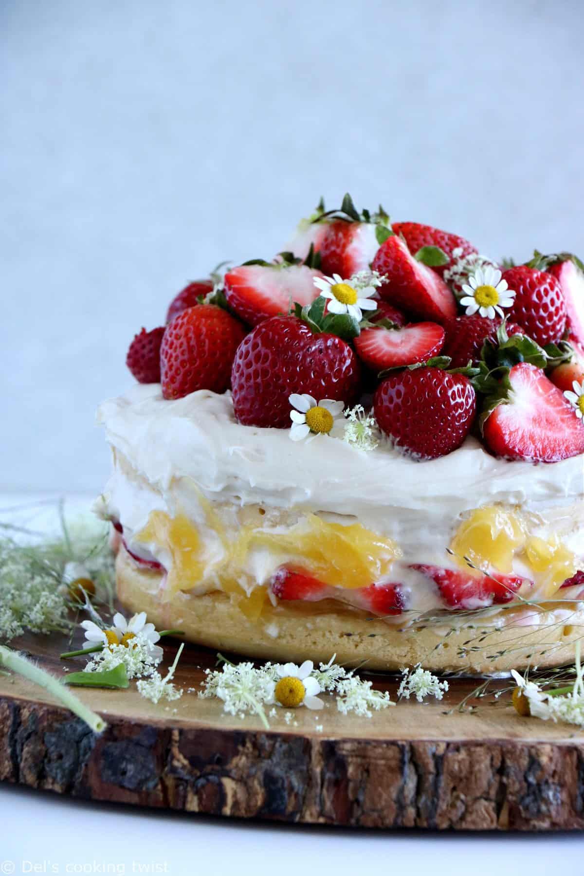 Gâteau suédois de Midsommar aux fraises (Midsommartårta)