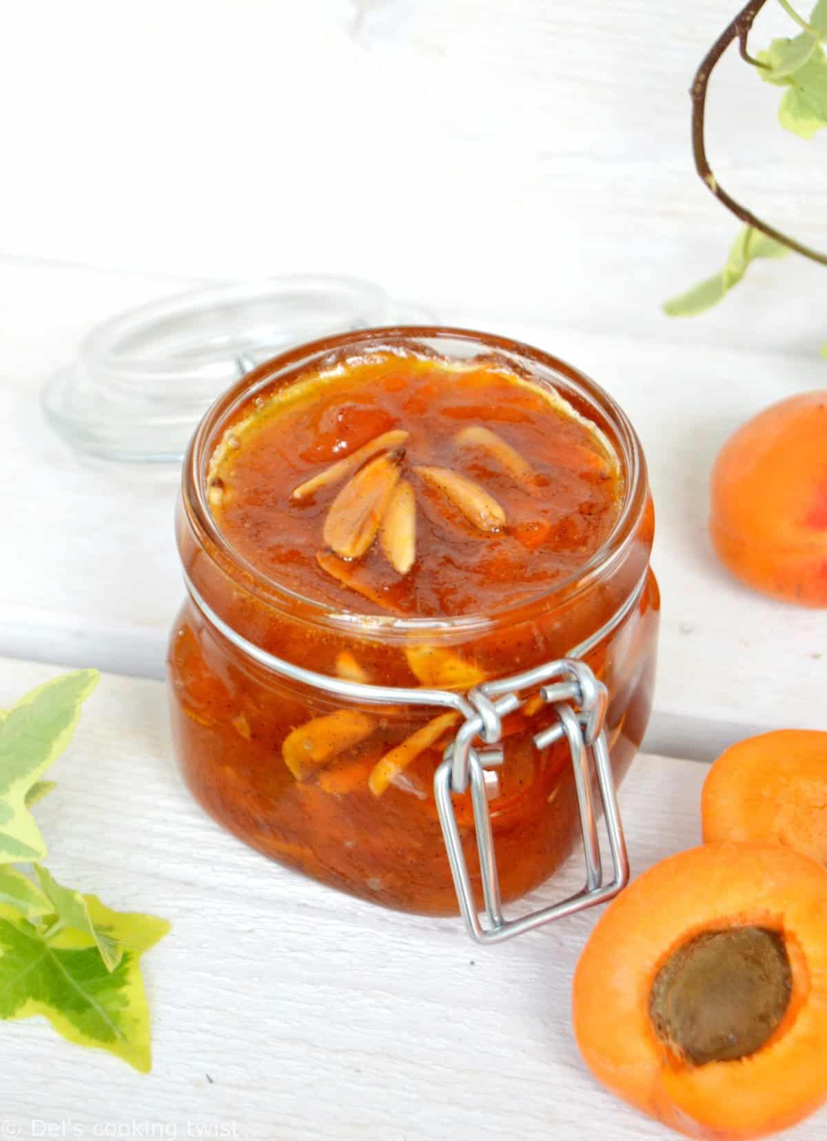 Apricot Almond Jam with Vanilla - Del's cooking twist