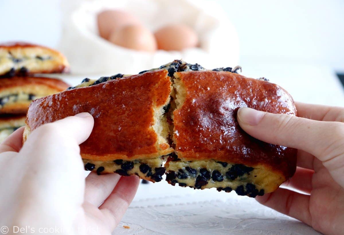 Brioches suisses aux pépites de chocolat