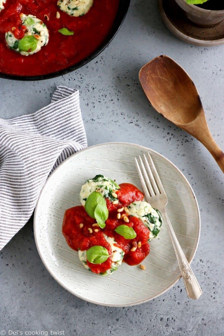 Spinach Ricotta Dumplings with Garlic Tomato Sauce Del's cooking twist