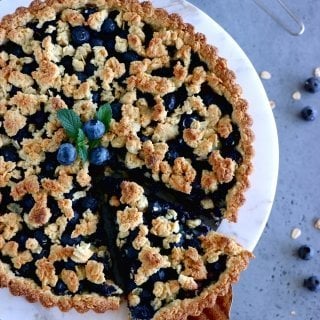 Blueberry Pie with Oat Crust