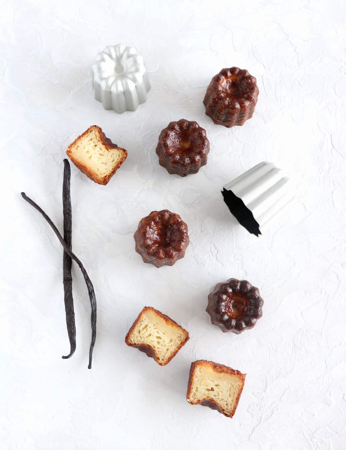 Canelés de Bordeaux