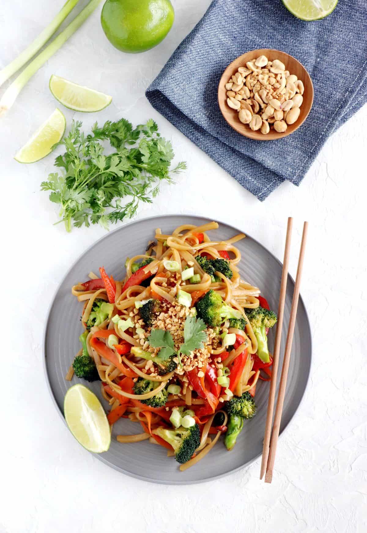 Easy Pad Thai (vegan, gluten-free)