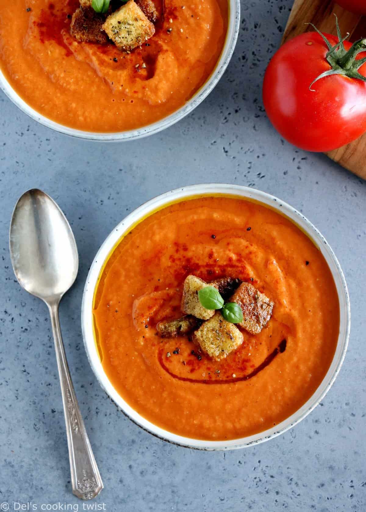 Soupe de tomates et poivrons rôtis (vegan)