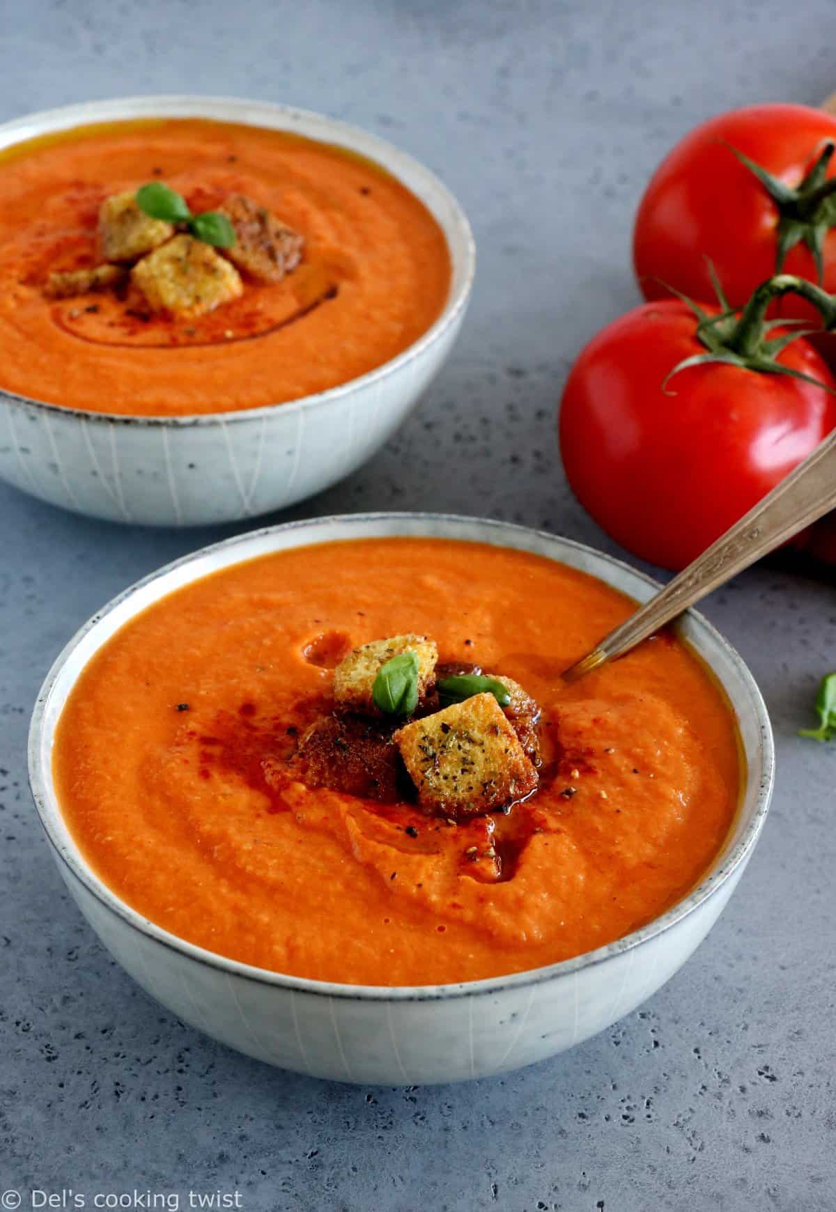 Soupe de tomates et poivrons rôtis (vegan)