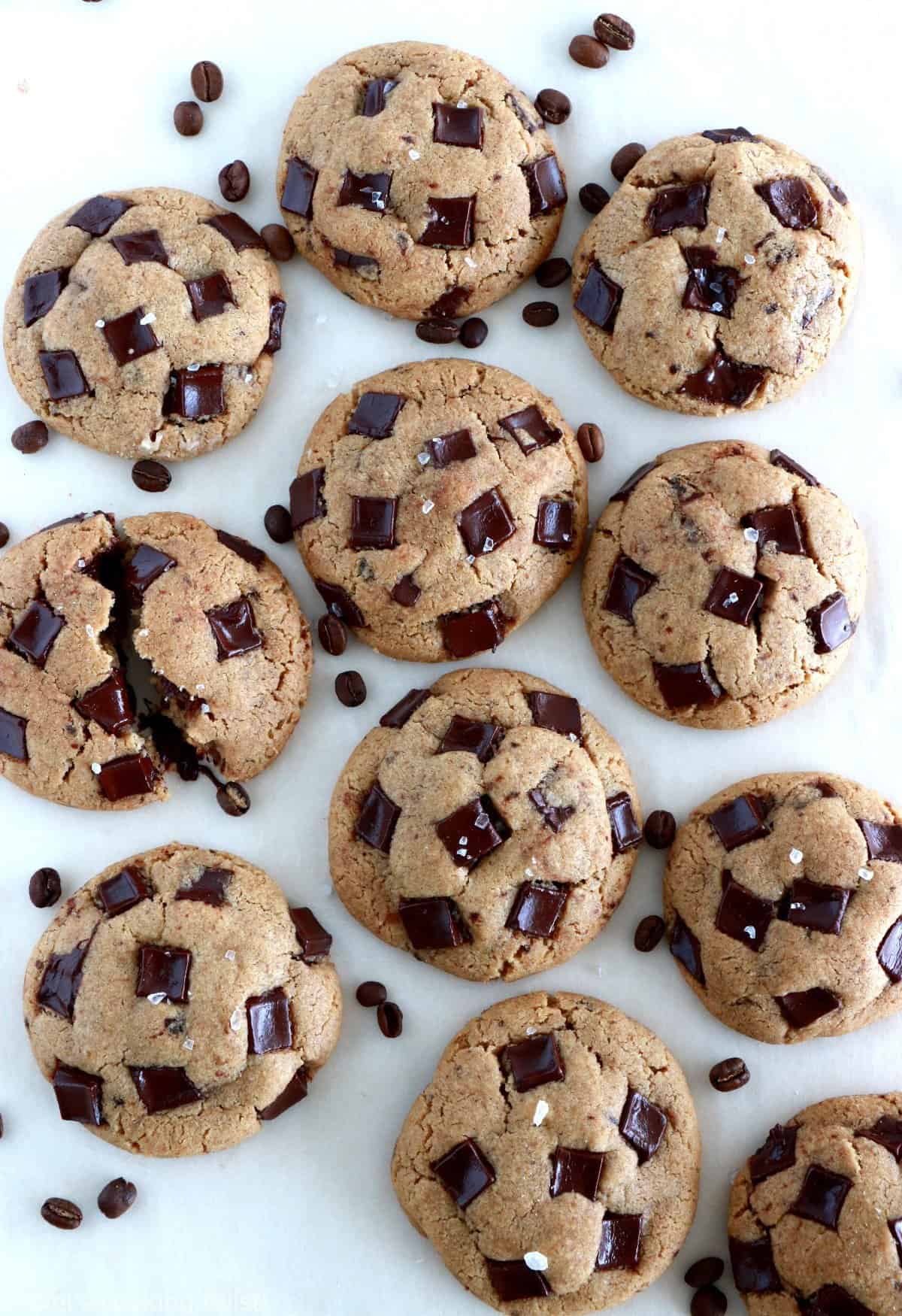 Cookies au beurre noisette, café et tahini