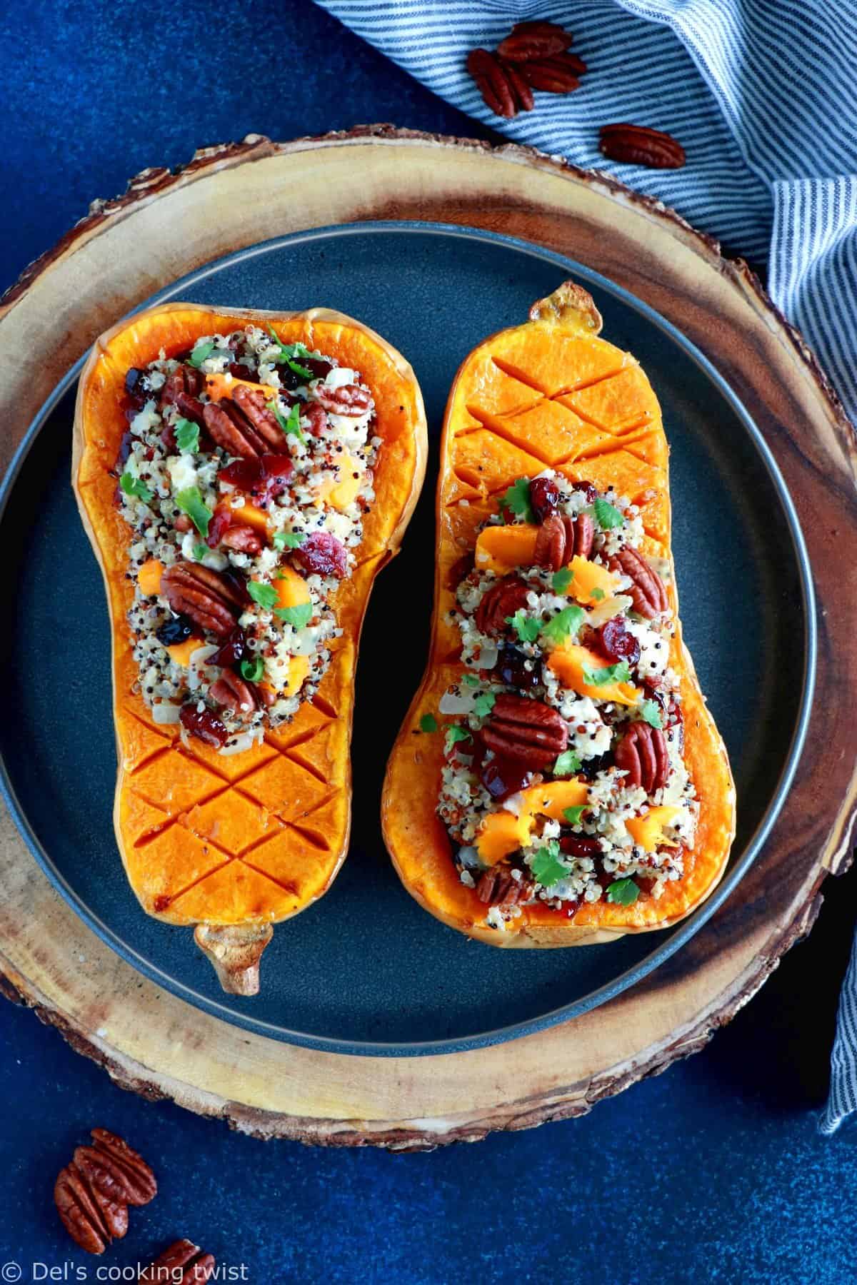 Courge butternut farcie au quinoa, cranberries et feta