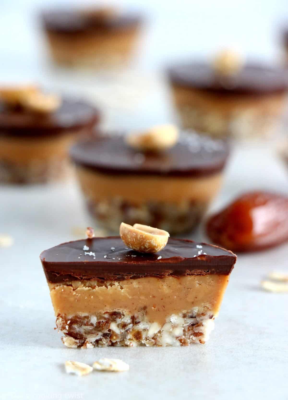 Healthy Oat-Peanut Butter Cups (Vegan)