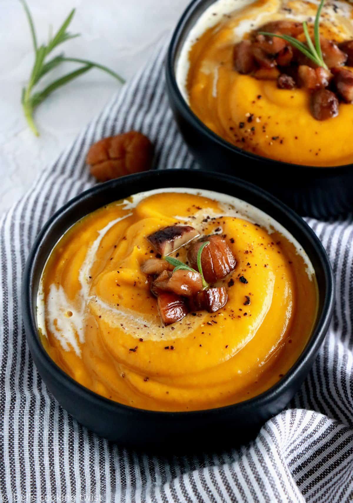 Soupe de courge butternut, châtaignes et lentilles corail