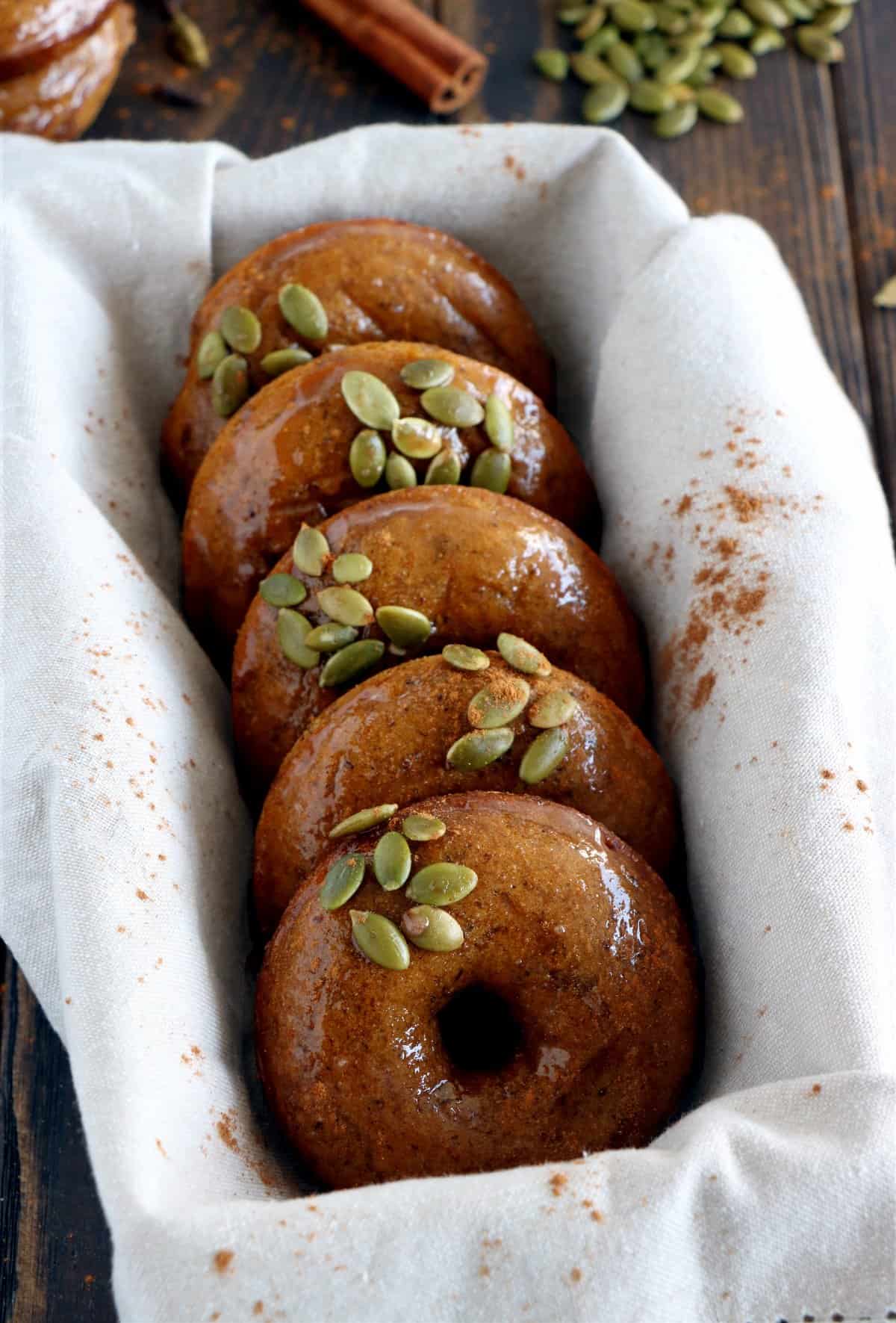 Donuts epicés à la citrouille (vegan)