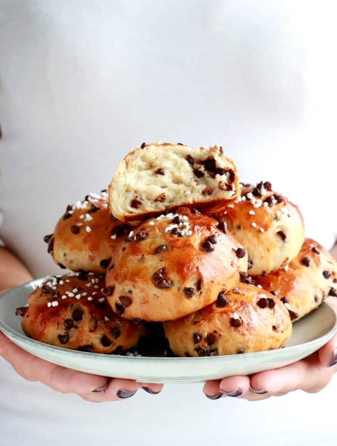 Easy Chocolate Brioche Buns